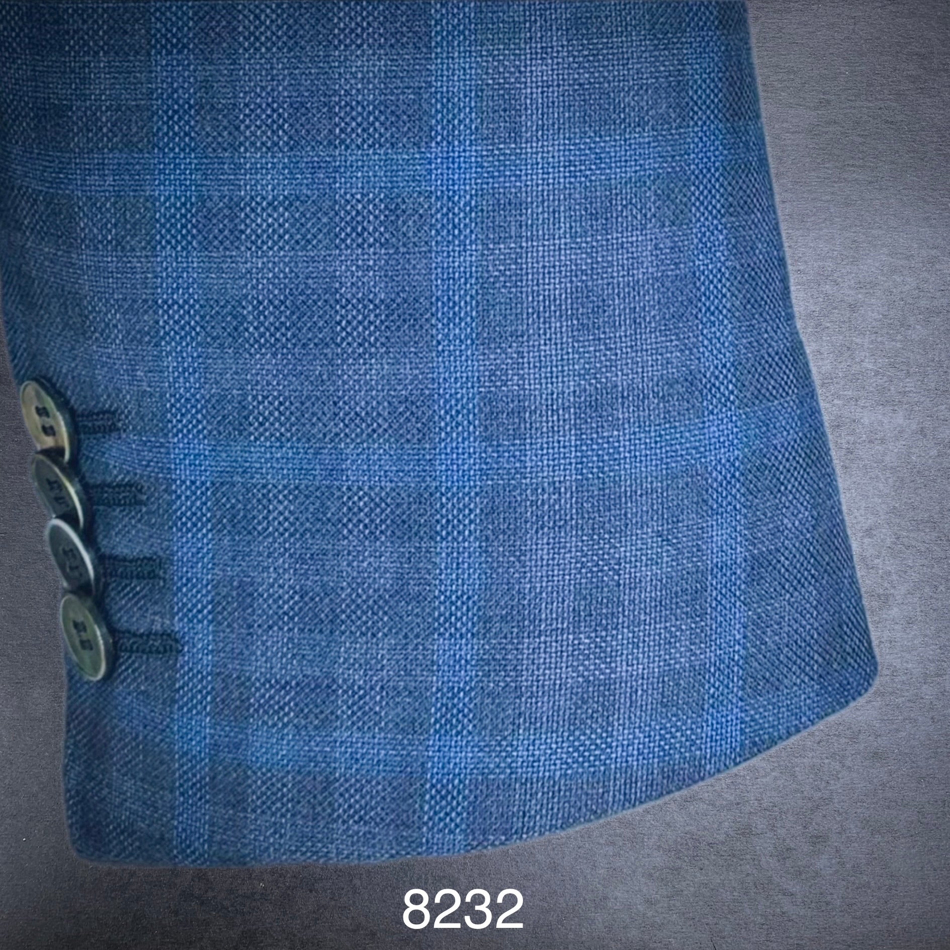 Contemporary Fit | All Wool | 8232