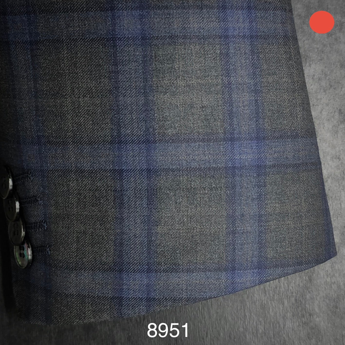 Grey Plaid w/ Blue | Contemporary Fit | All Wool | 8951